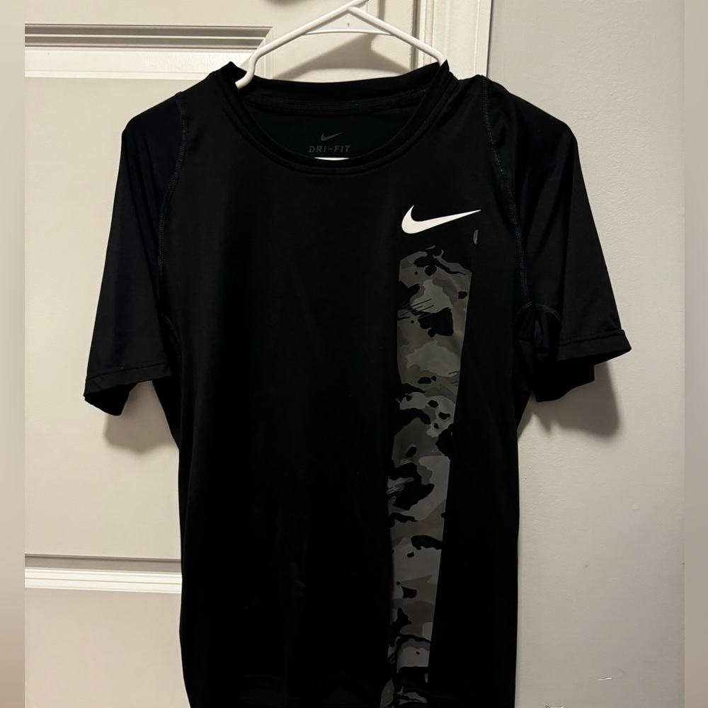 Nike DriFit Athletic Workout Shirt